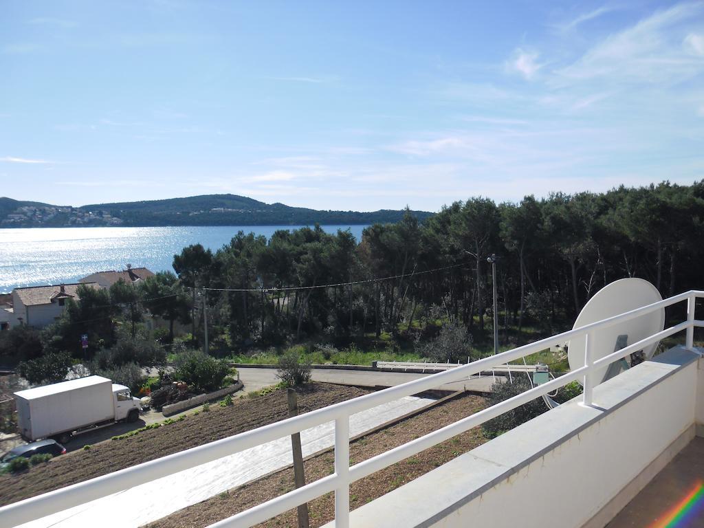 Rooms And Apartments Kurtovic Seget Donji Bagian luar foto