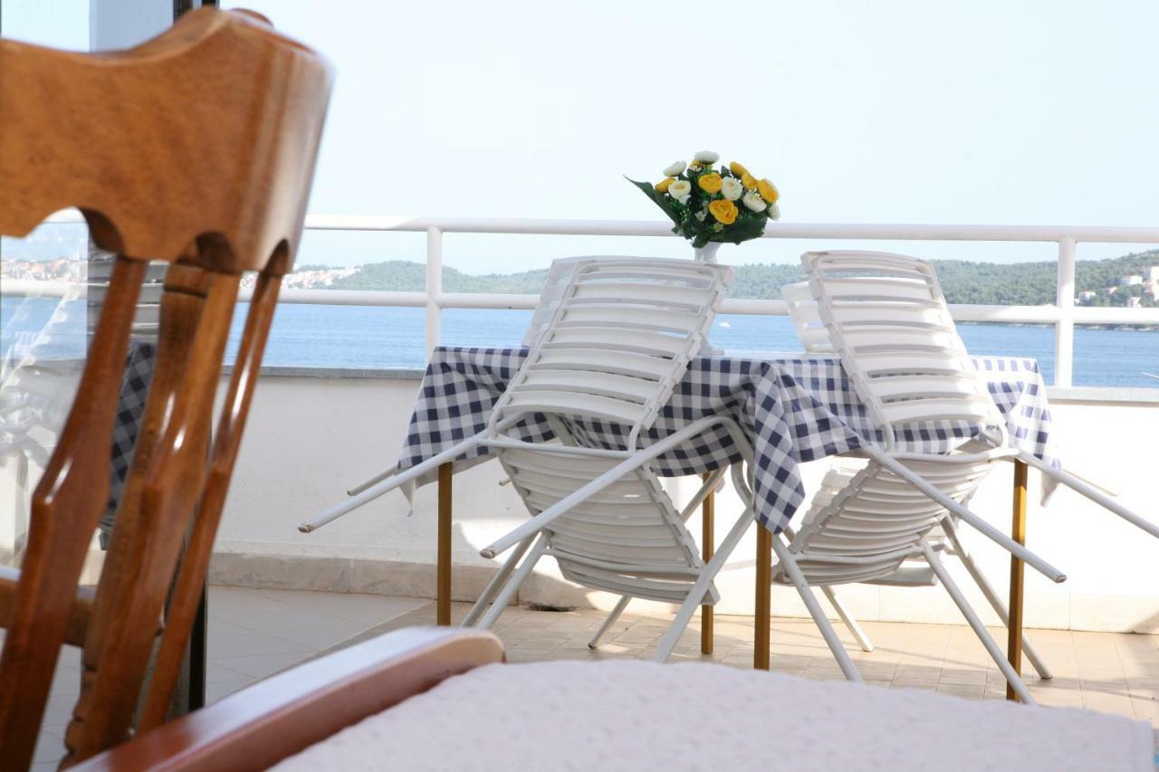 Rooms And Apartments Kurtovic Seget Donji Bagian luar foto