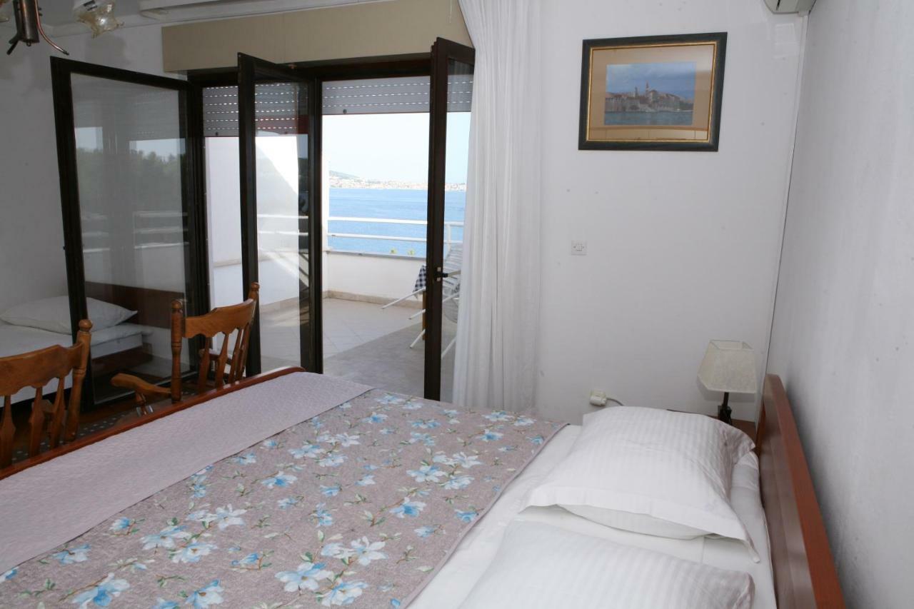 Rooms And Apartments Kurtovic Seget Donji Bagian luar foto
