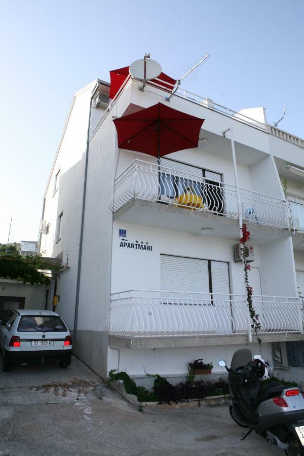 Rooms And Apartments Kurtovic Seget Donji Bagian luar foto