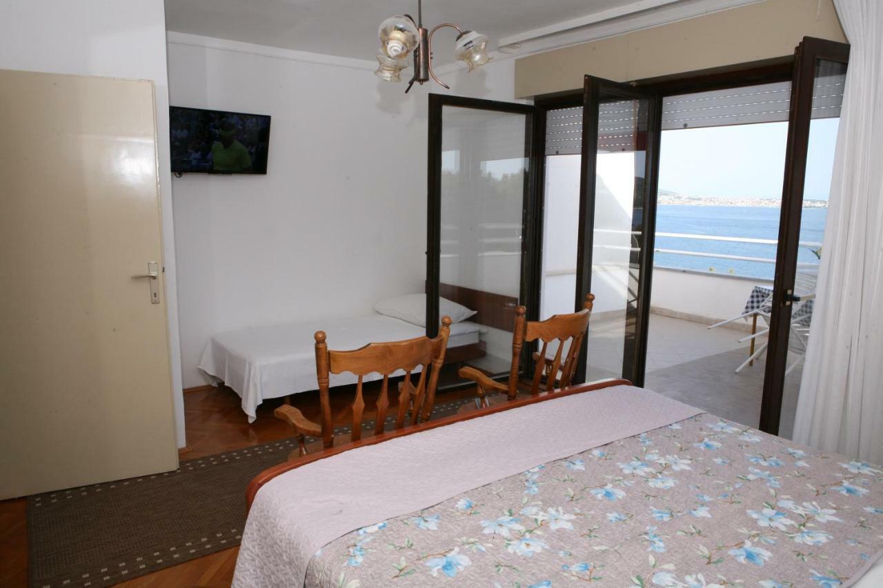 Rooms And Apartments Kurtovic Seget Donji Bagian luar foto